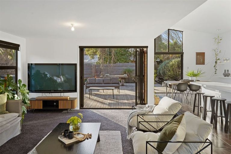 Photo of property in 17 Chislehurst Place, Bryndwr, Christchurch, 8052