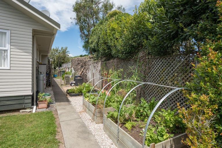 Photo of property in 35 Roto Street, Tahunanui, Nelson, 7011