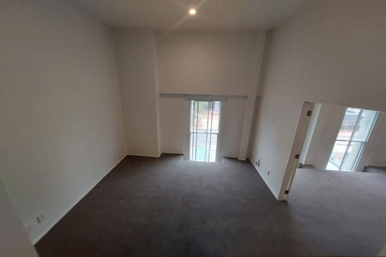 Photo of property in Courtenay Apartments, 204/120 Courtenay Place, Te Aro, Wellington, 6011