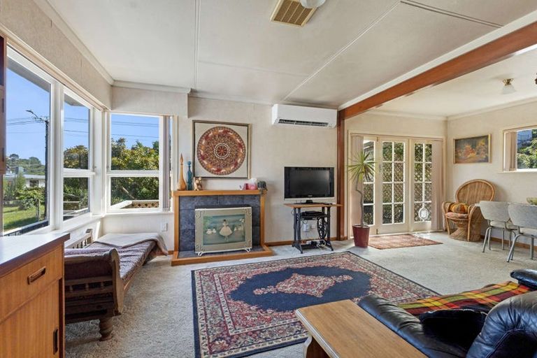 Photo of property in 4 Sardinha Place, Marfell, New Plymouth, 4310