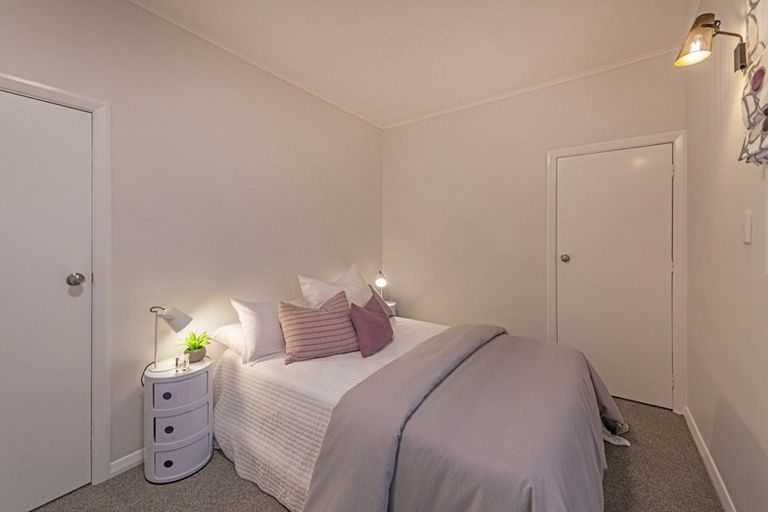 Photo of property in 13 Whitu Street, Khandallah, Wellington, 6035