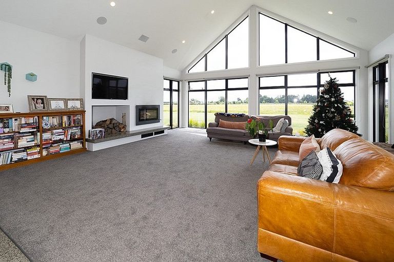 Photo of property in 15 Lake View Terrace, Huntingdon, Ashburton, 7774