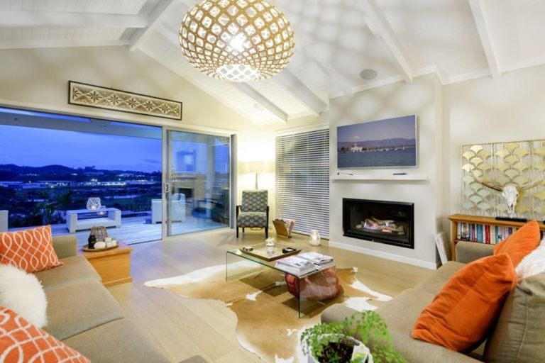 Photo of property in 7 Broadwater Close, Pyes Pa, Tauranga, 3112