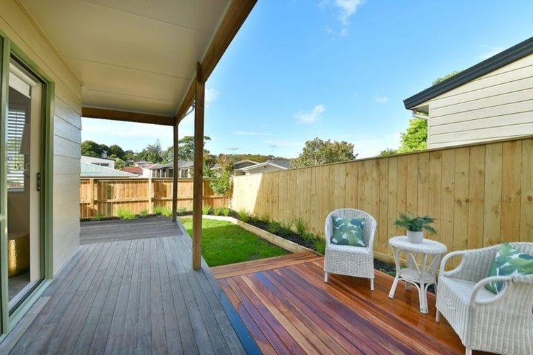 Photo of property in 2/77 Marlborough Avenue, Glenfield, Auckland, 0629