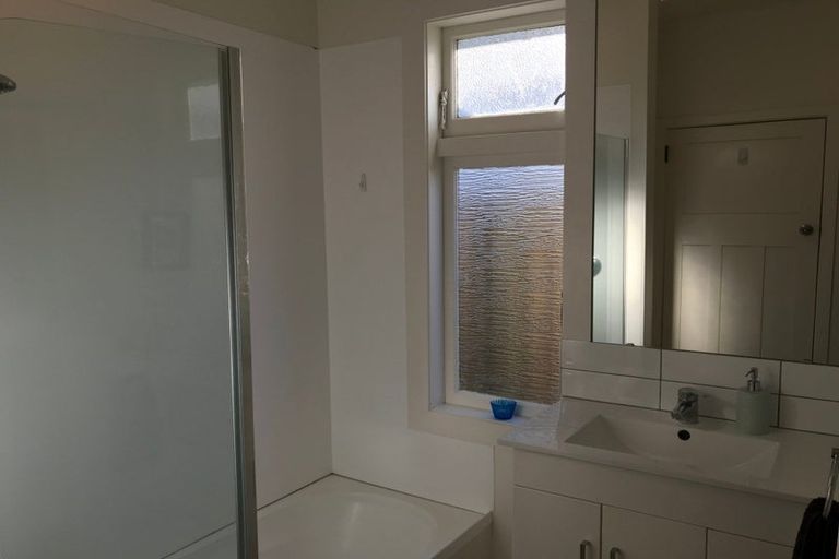 Photo of property in 29 Tirangi Road, Rongotai, Wellington, 6022