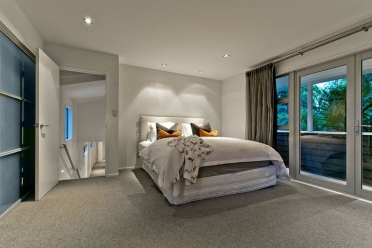 Photo of property in 282 Beach Road, Campbells Bay, Auckland, 0630