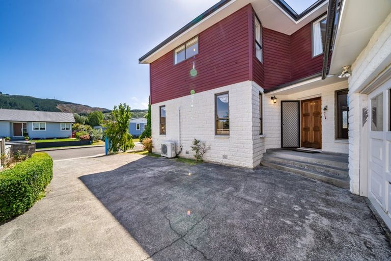 Photo of property in 28 Perry Street, Heretaunga, Upper Hutt, 5018