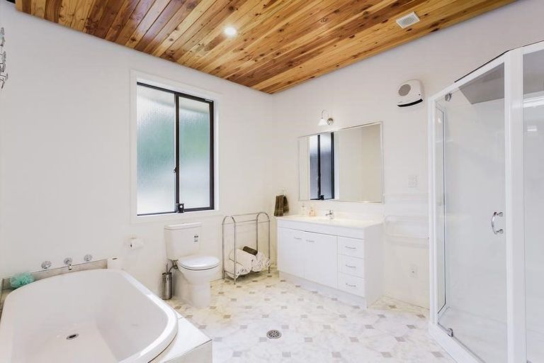 Photo of property in 87 Tirohanga Road, North Taieri, Mosgiel, 9092