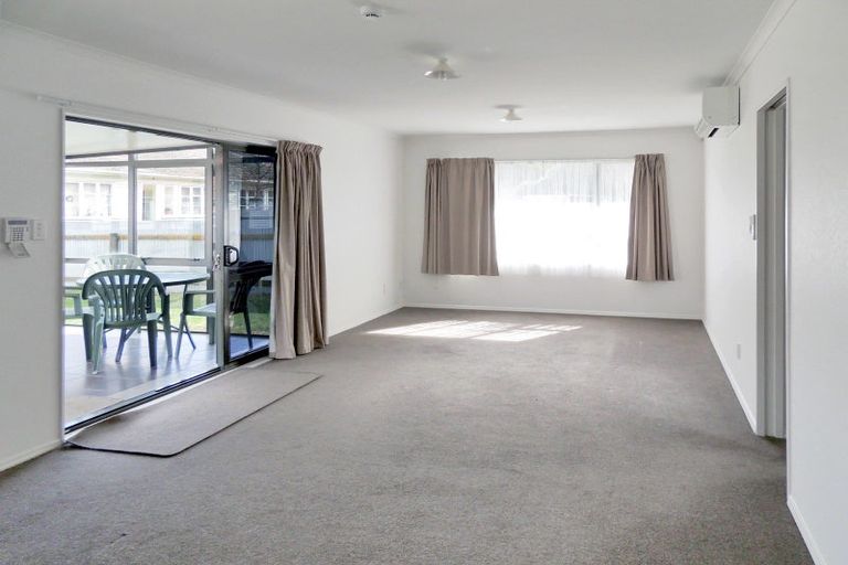 Photo of property in 72a Cole Street, Dannevirke, 4930