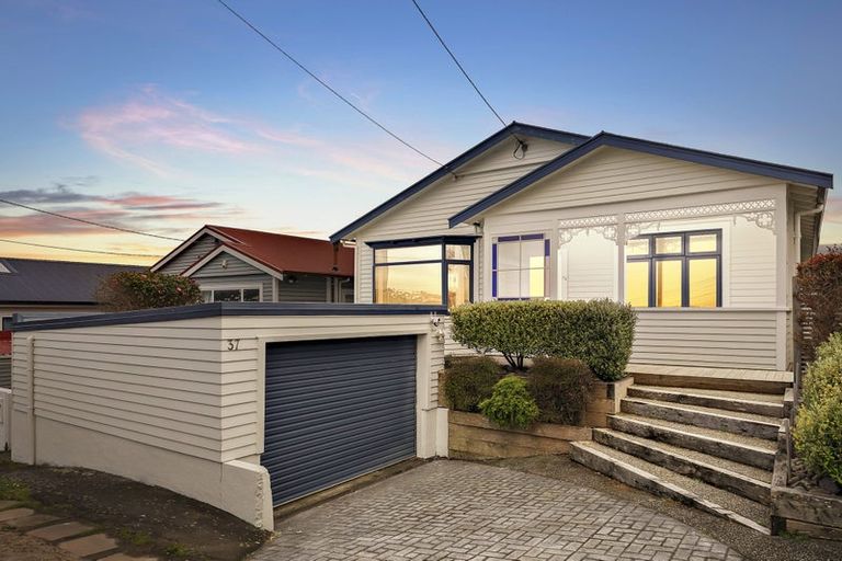 Photo of property in 37 Athens Street, Miramar, Wellington, 6022