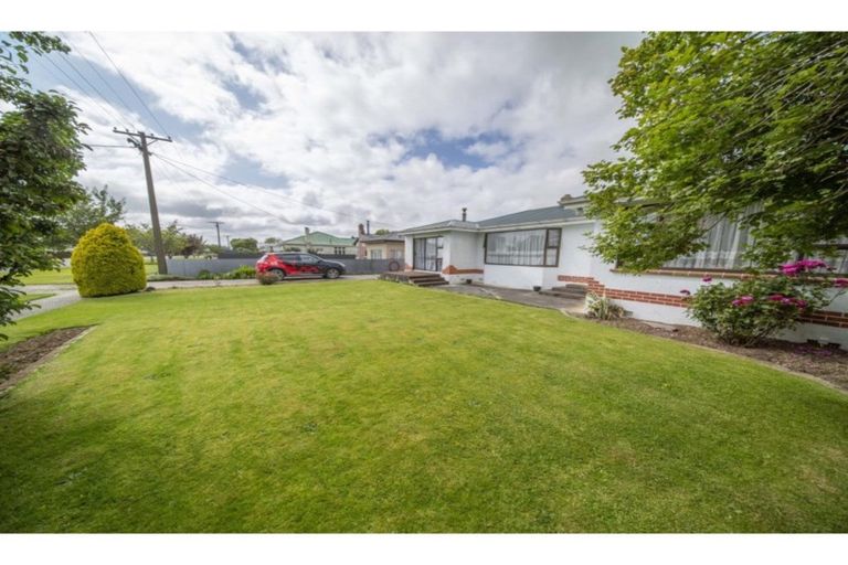 Photo of property in 38 Brydone Street, Edendale, 9825