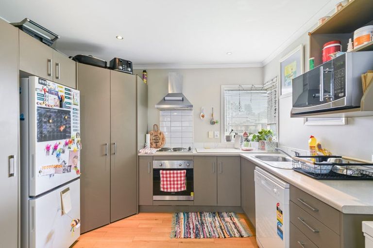 Photo of property in 43/64 Kawaha Point Road, Kawaha Point, Rotorua, 3010