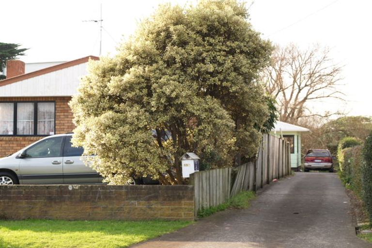 Photo of property in 2/55 Blake Road, Mangere East, Auckland, 2024