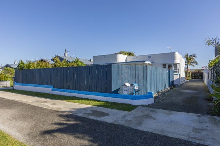 Photo of property in 1/165 Kennedy Road, Marewa, Napier, 4110