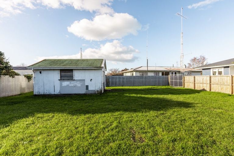 Photo of property in 22 Gilray Avenue, Maraenui, Napier, 4110