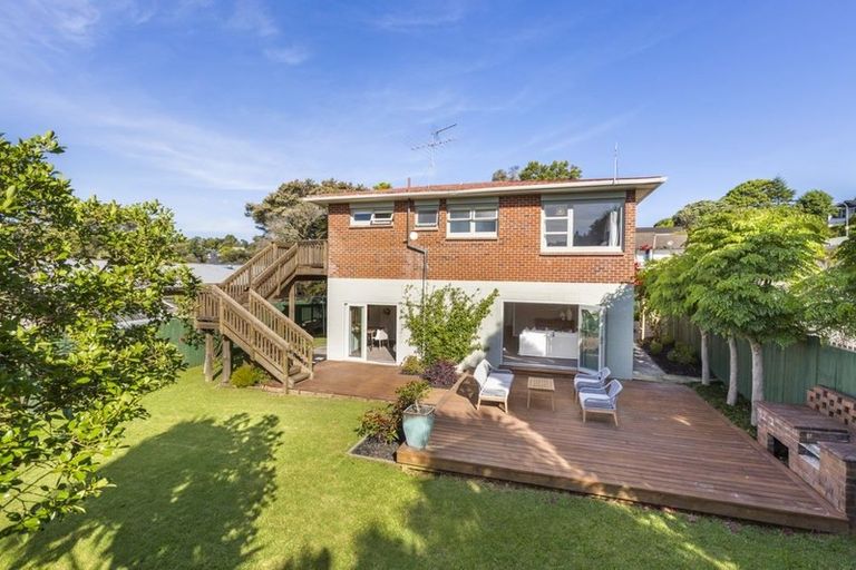 Photo of property in 86 Roseberry Avenue, Birkenhead, Auckland, 0626