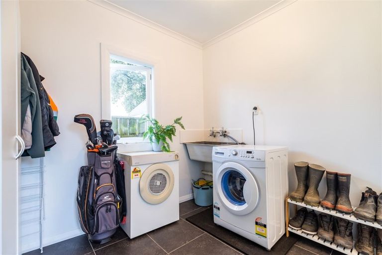 Photo of property in 54 Matipo Street, Takaro, Palmerston North, 4410