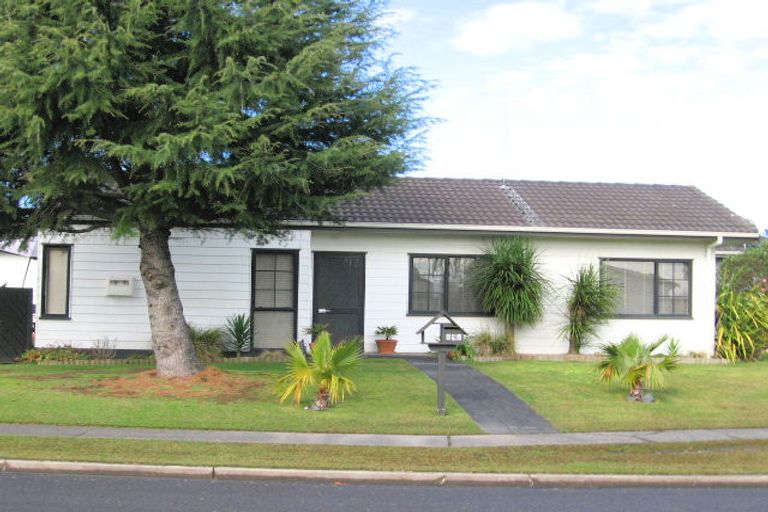 Photo of property in 35d Garland Drive, St Andrews, Hamilton, 3200