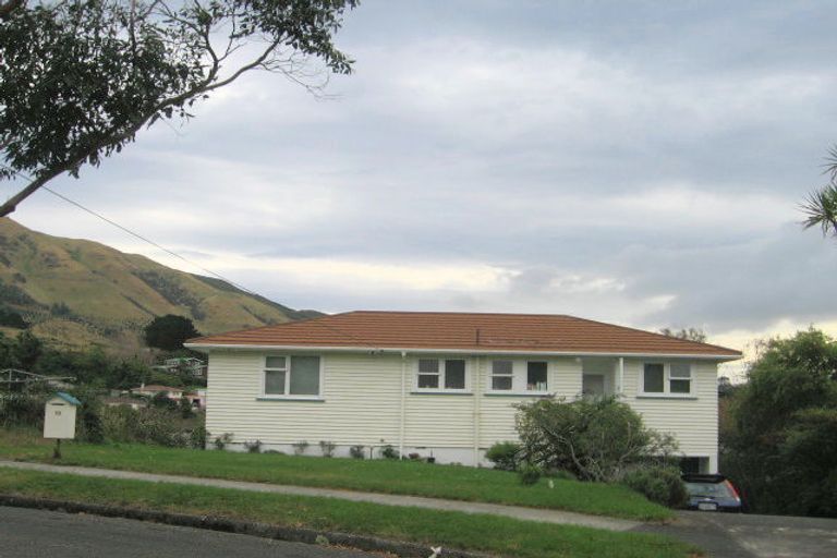 Photo of property in 12 Massey Street, Tawa, Wellington, 5028