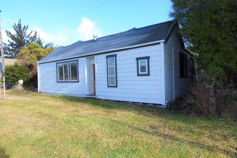 Photo of property in 7 London Street, Hampden, 9410