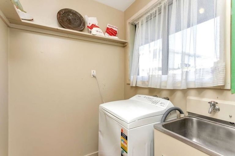 Photo of property in 3 Drake Street, New Brighton, Christchurch, 8061