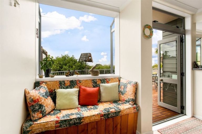 Photo of property in 45 Te Atatu Road, Te Atatu South, Auckland, 0610