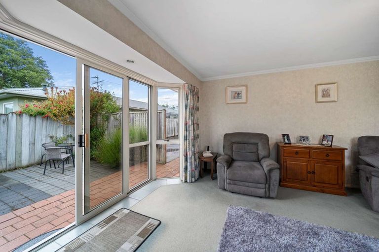 Photo of property in 82a Bush Road, Mosgiel, 9024