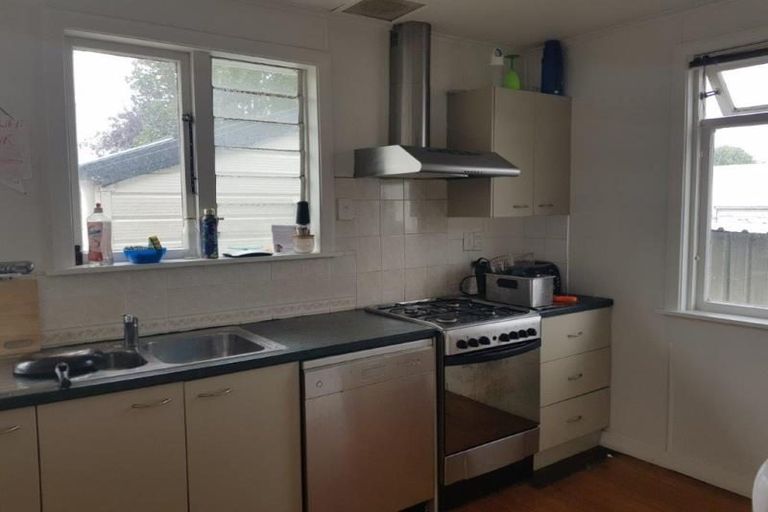 Photo of property in 97 Hansons Lane, Upper Riccarton, Christchurch, 8041