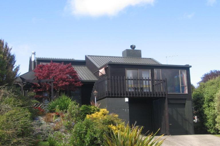 Photo of property in 6 Gladstone Grove, Richmond Heights, Taupo, 3330