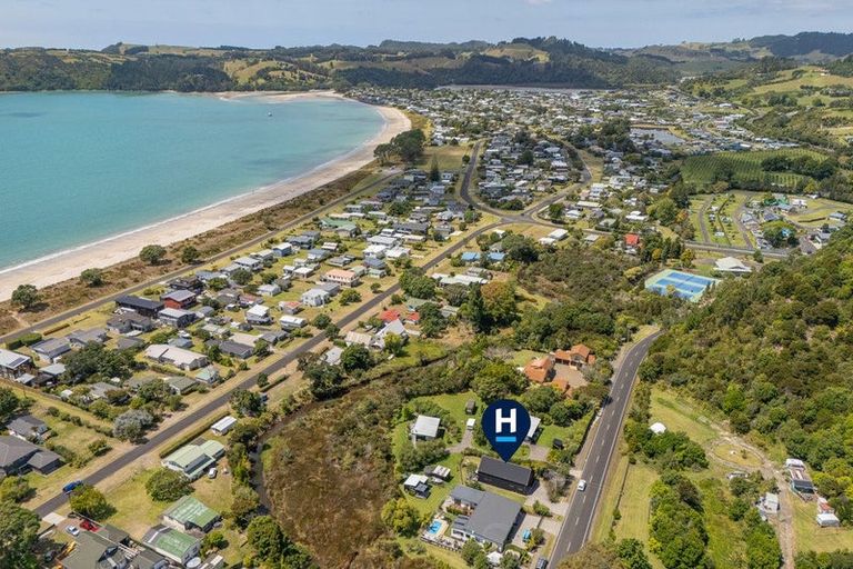 Photo of property in 898 Purangi Road, Cooks Beach, Whitianga, 3591