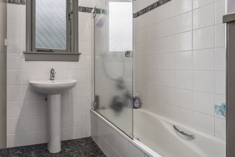 Photo of property in 37 Burrows Street, Tauranga South, Tauranga, 3112
