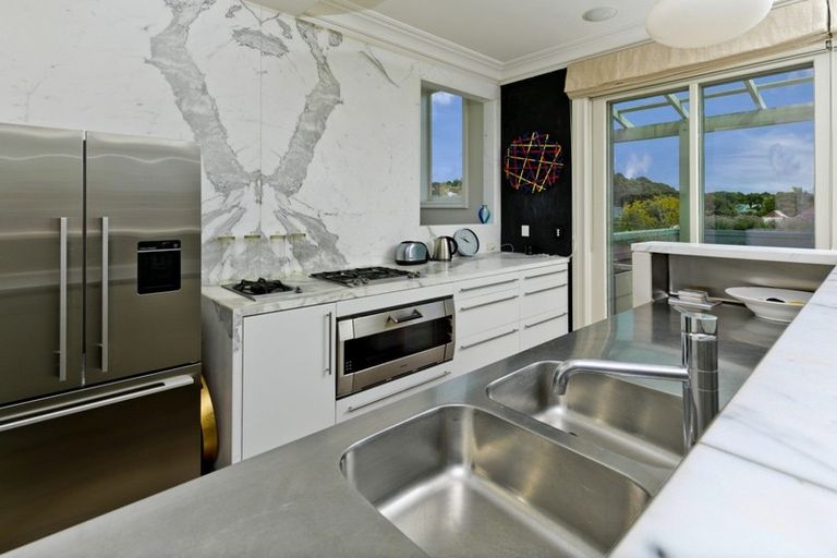 Photo of property in 45 King Edward Parade, Devonport, Auckland, 0624