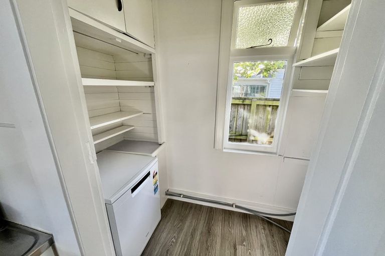 Photo of property in 93 Malcolm Avenue, Beckenham, Christchurch, 8023