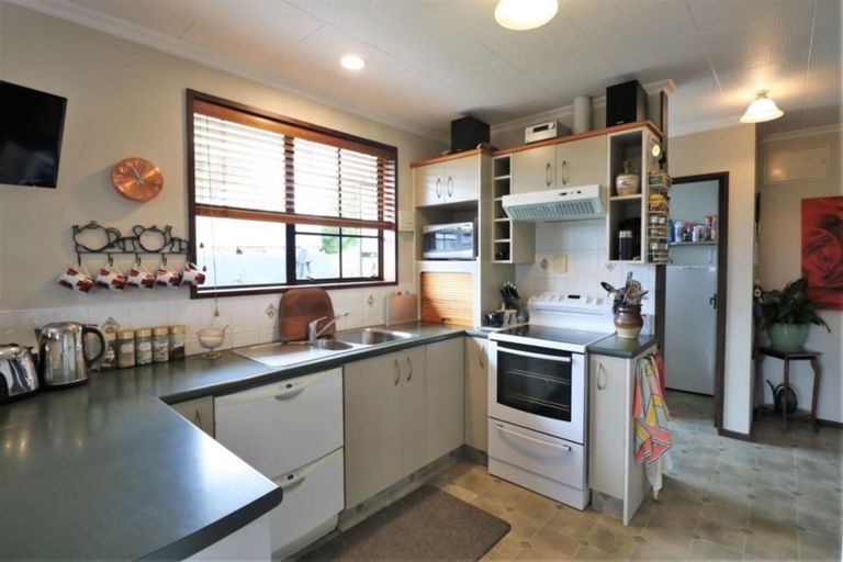 Photo of property in 139 Selwyn Street, Waimataitai, Timaru, 7910