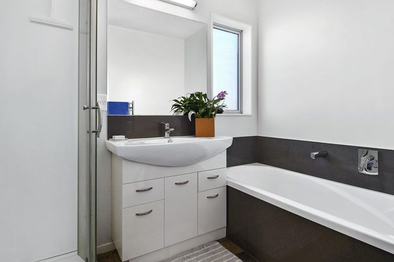 Photo of property in 39 Scoria Close, Pyes Pa, Tauranga, 3112