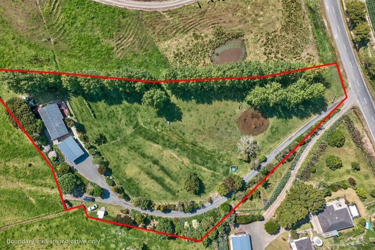 Photo of property in 386 South Road, Waipu, 0582