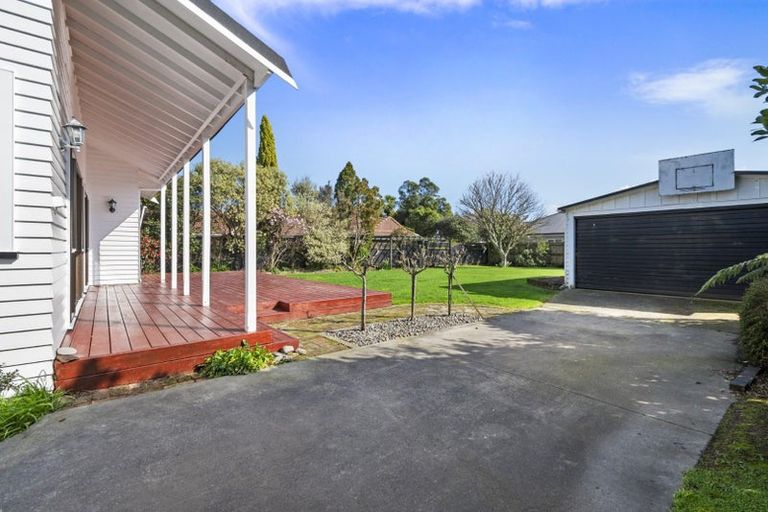 Photo of property in 41 Manapouri Crescent, Hokowhitu, Palmerston North, 4410