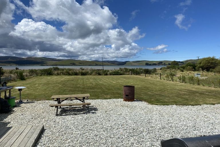 Photo of property in 11 Carrickfergus Street, Waikawa, Tokanui, 9884