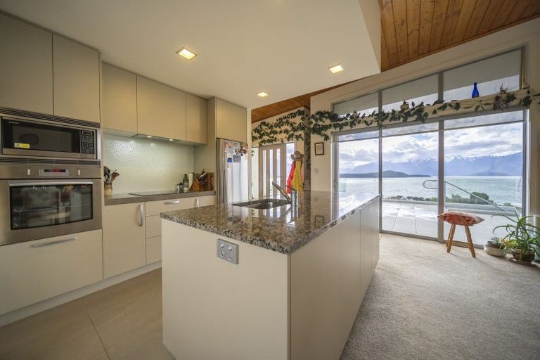 Photo of property in 3 Whitestone Court, Manapouri, 9679
