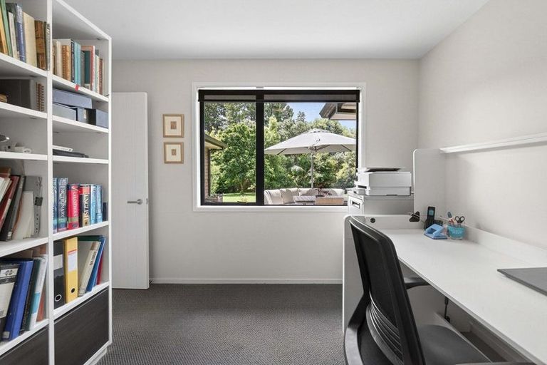 Photo of property in 22 Orakei Place, Welcome Bay, Tauranga, 3112