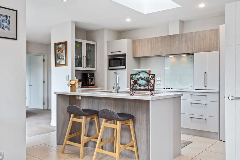 Photo of property in 28 Bank Street, Amberley, 7410