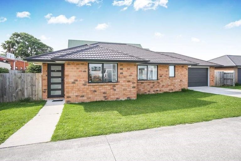 Photo of property in 16a Hunua Road, Papakura, 2110