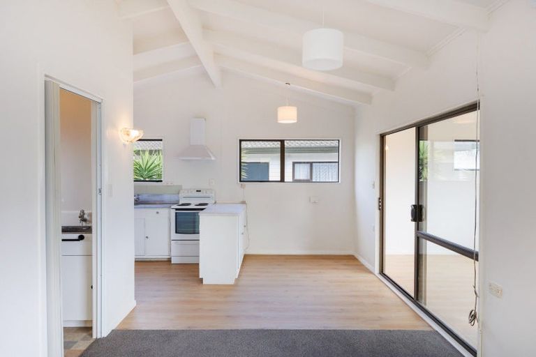 Photo of property in 14 Cousins Avenue West, Foxton Beach, Foxton, 4815