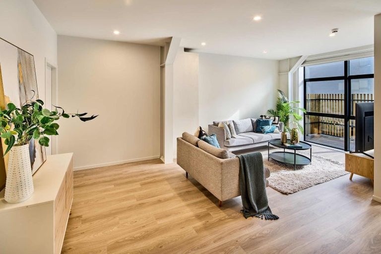 Photo of property in 221b High Street, Hutt Central, Lower Hutt, 5010