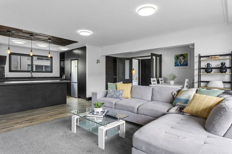 Photo of property in 3/90 Springfield Road, St Albans, Christchurch, 8014