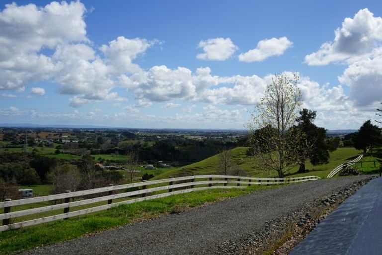 Photo of property in 213 Maxted Road, Bombay, 2579