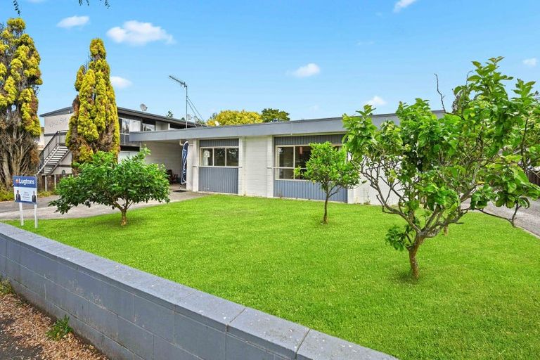 Photo of property in 1/875 Heaphy Terrace, Claudelands, Hamilton, 3214