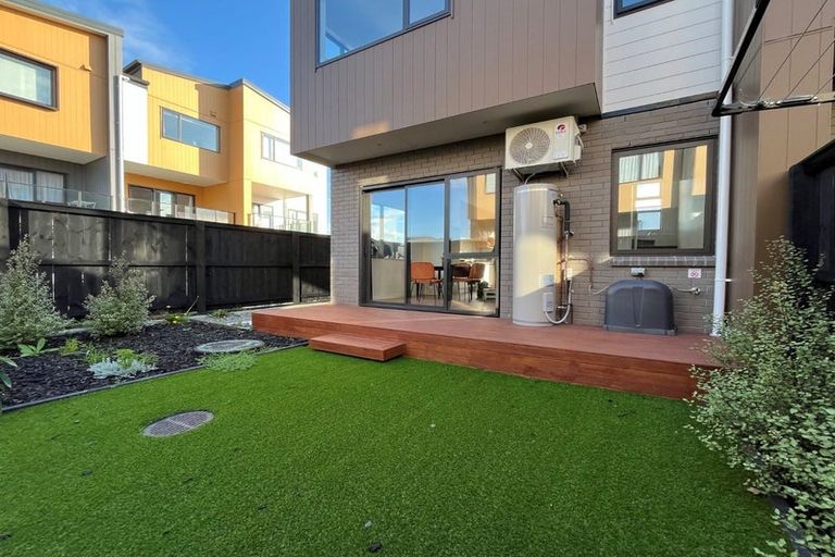 Photo of property in 40 Rana Road, Flat Bush, Auckland, 2019