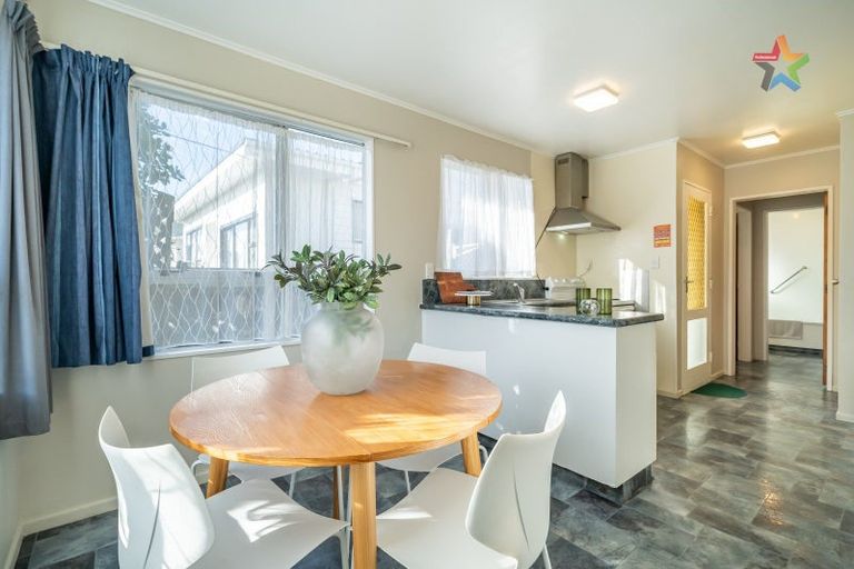 Photo of property in 10a Elizabeth Street, Moera, Lower Hutt, 5010
