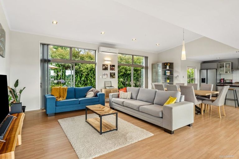 Photo of property in 14 Valley Heights Lane, Pukekohe, 2120